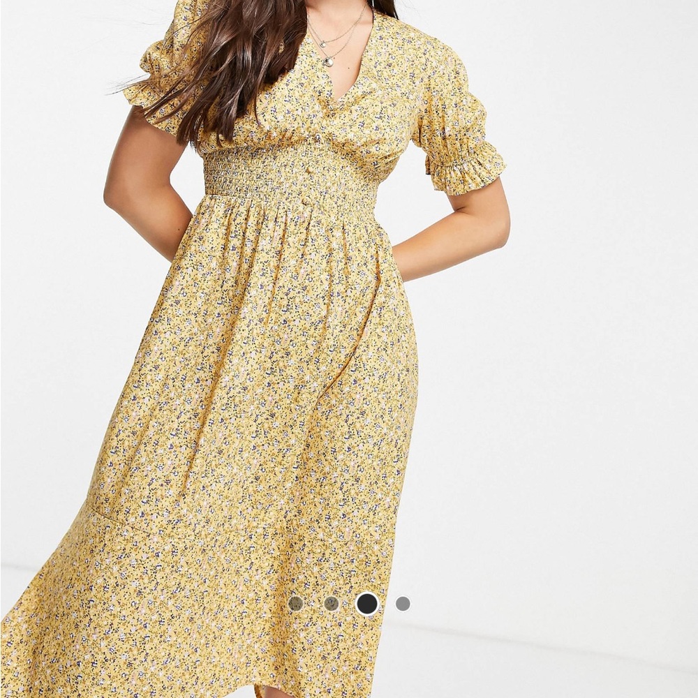 3/$75 Yellow midi floral tea dress new condition size 8